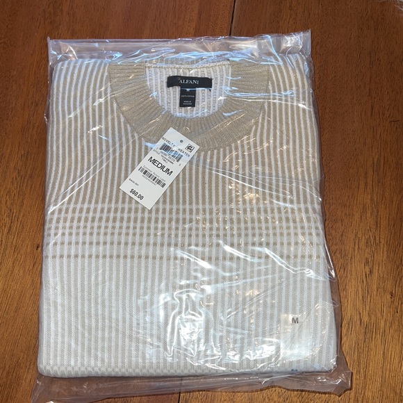 NWT 100% Cotton Alfani sweater from Macy’s - Picture 5 of 10